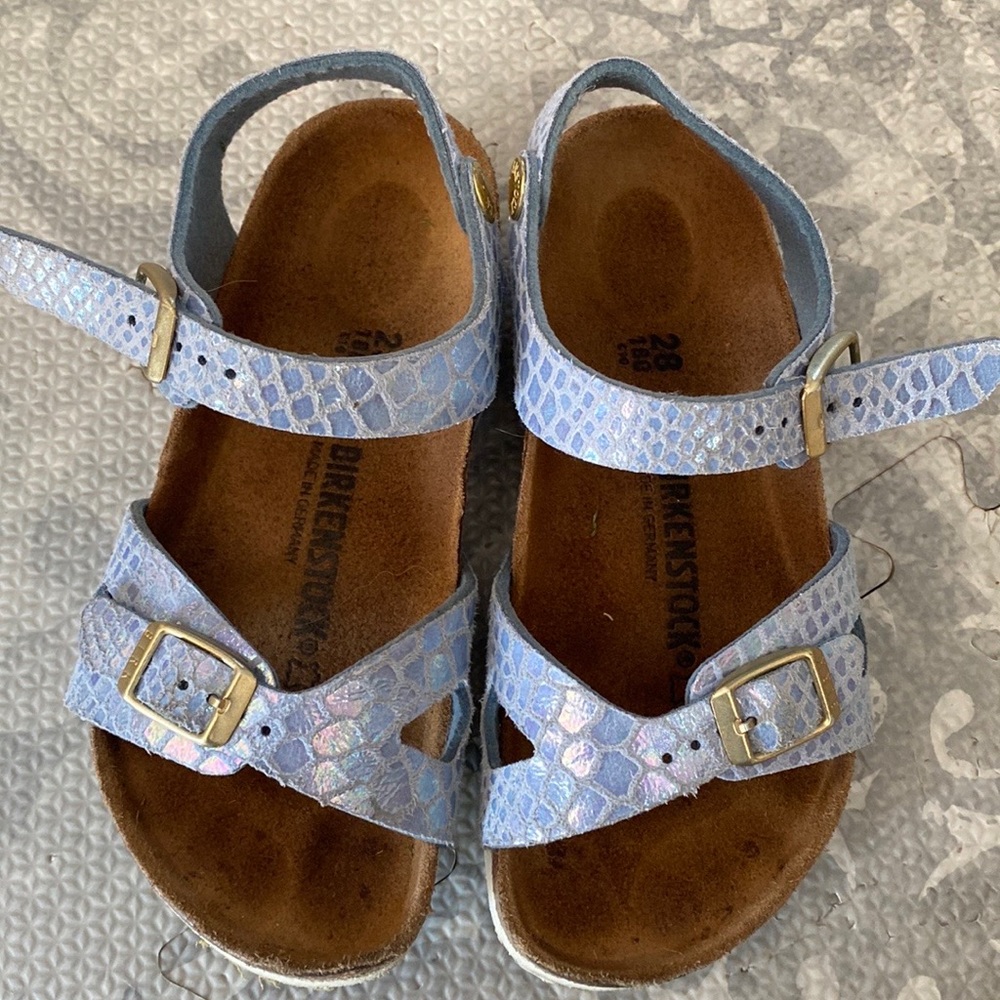 Gorgeous rare baby Birkenstocks! Size 28